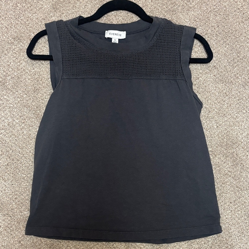 Evereve Black Sleeveless Knit-Yoke Tank